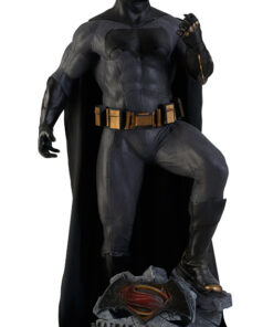 Figura de Batman Dawn of Justice "Batman vs Superman" Tamaño real. 205 cms