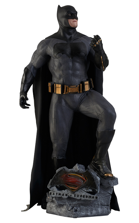 Figura de Batman Dawn of Justice "Batman vs Superman" Tamaño real. 205 cms