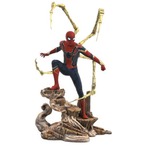Figura diorama Iron Spiderman Avengers Infinity War Marvel 23cm